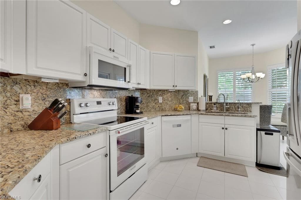 128 LIVERMORE LN-21