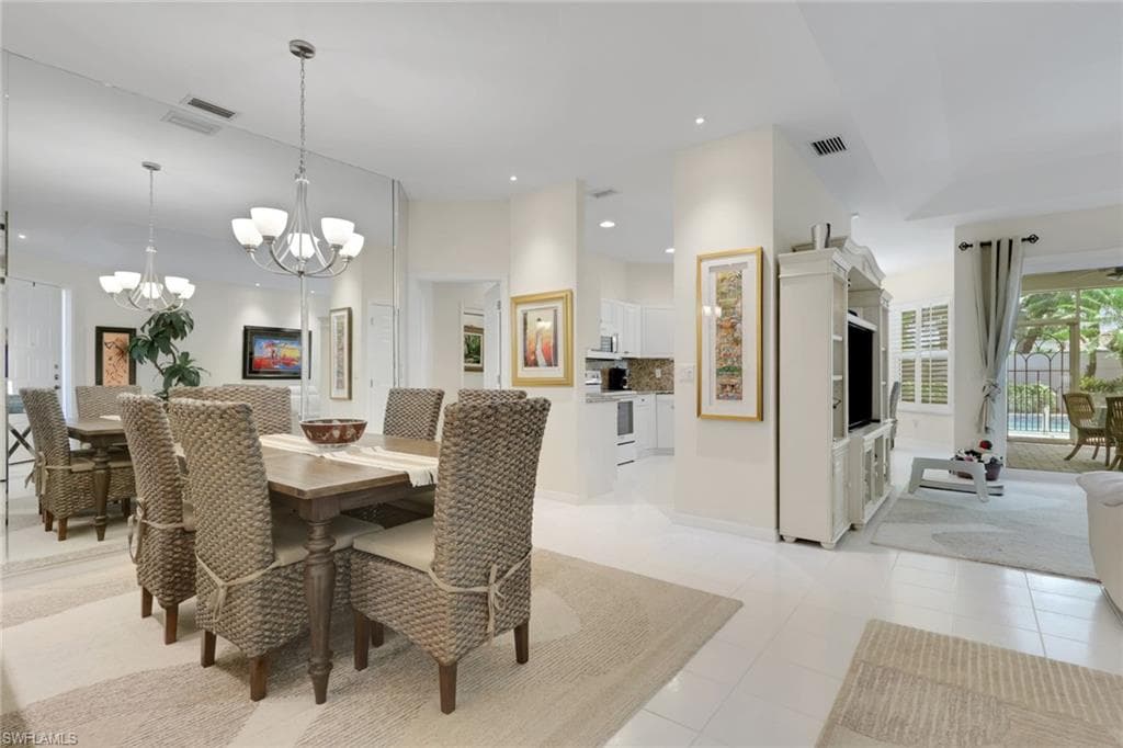 128 LIVERMORE LN-38