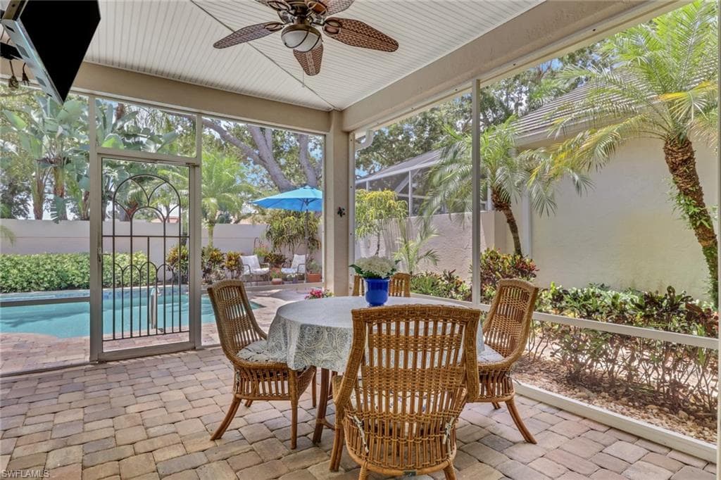 128 LIVERMORE LN-4