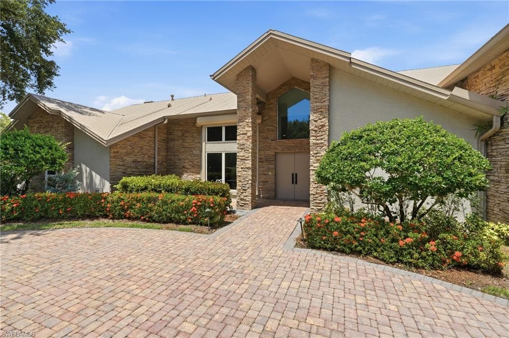15821 Shamrock DR-6