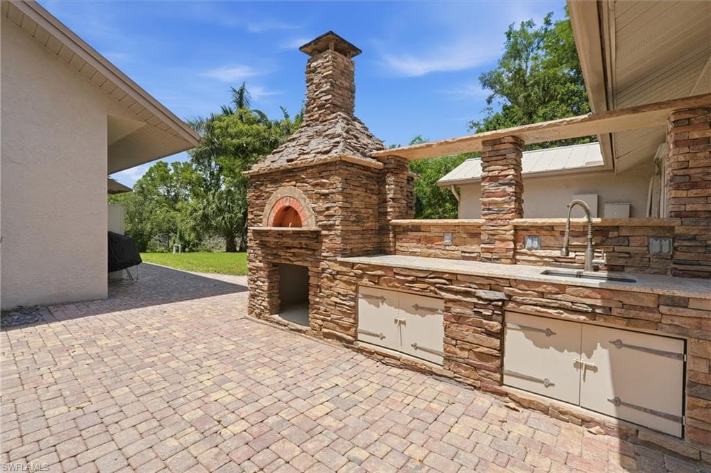15821 Shamrock DR-3