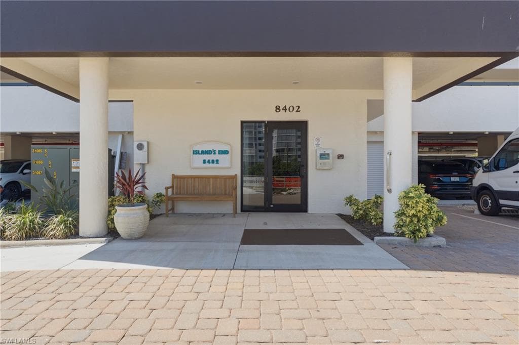 8402 Estero BLVD 1002-20