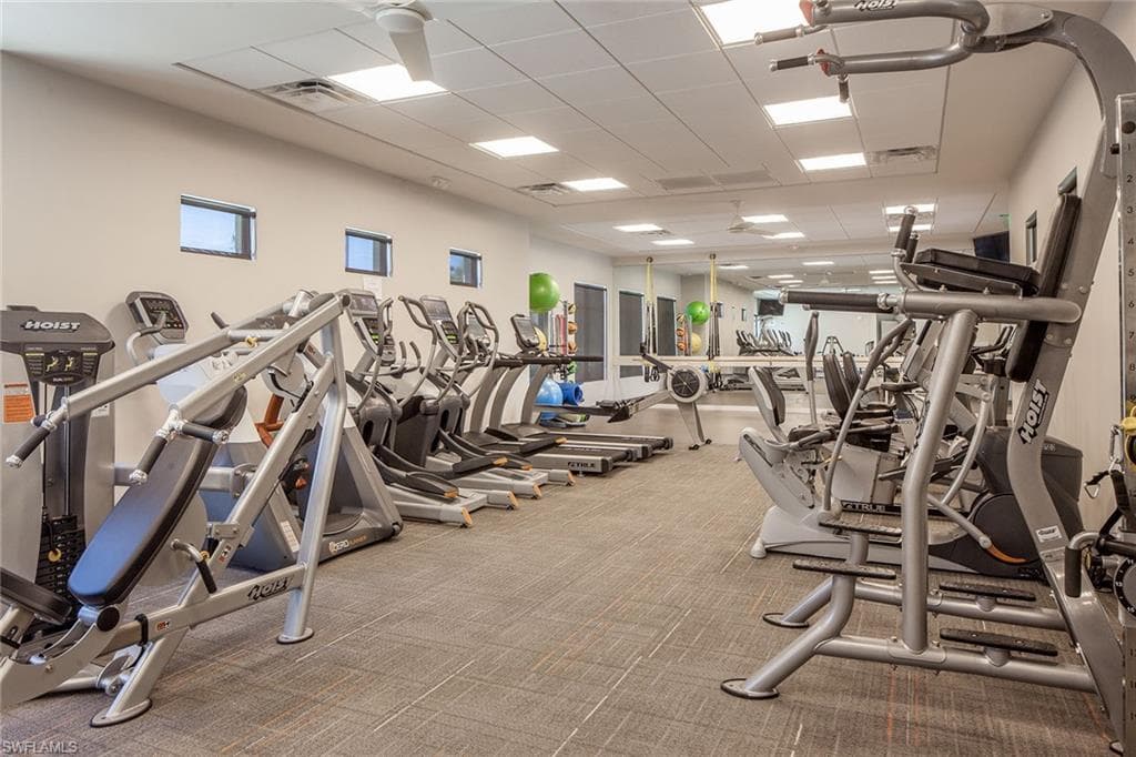 2036 Laguna WAY-45
