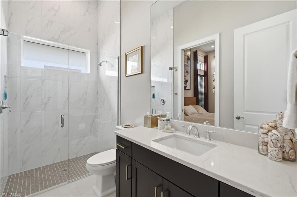 11640 Roseto CT-33