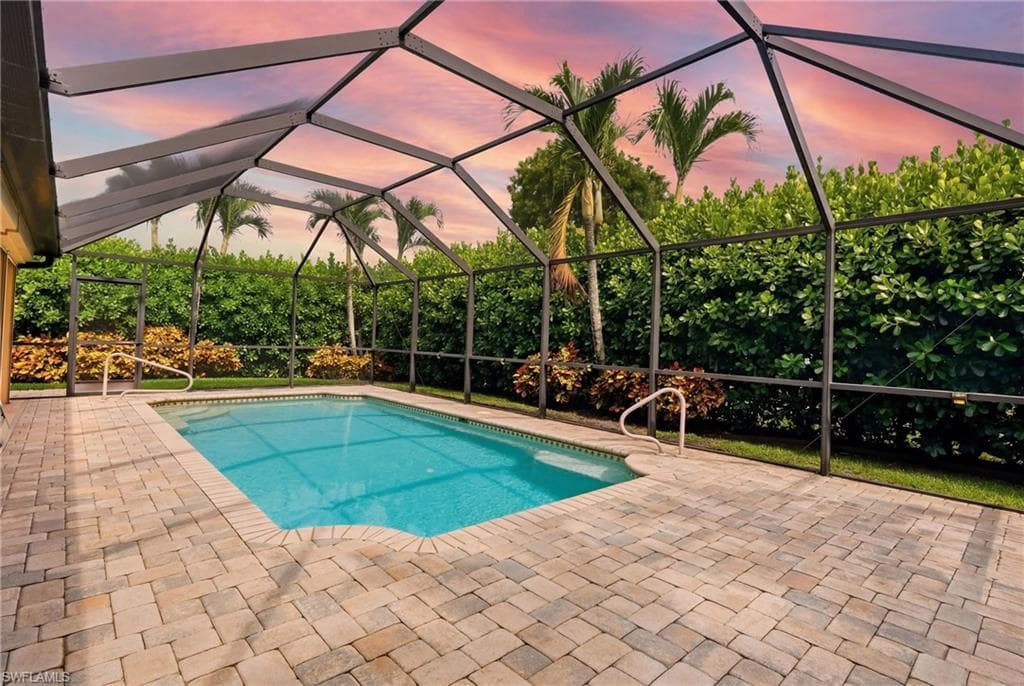 8185 Breton CIR-2