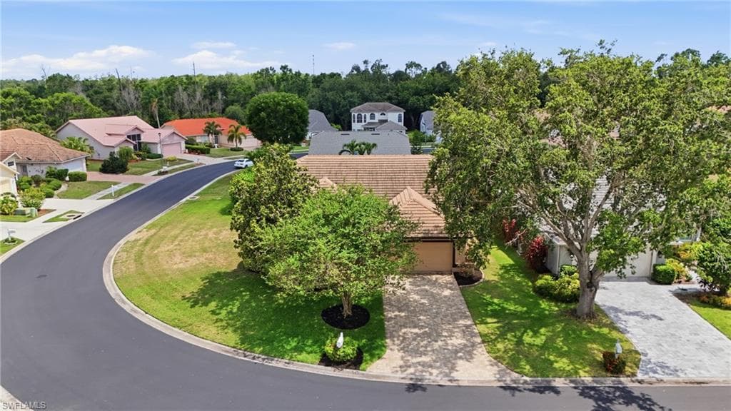 8185 Breton CIR-36