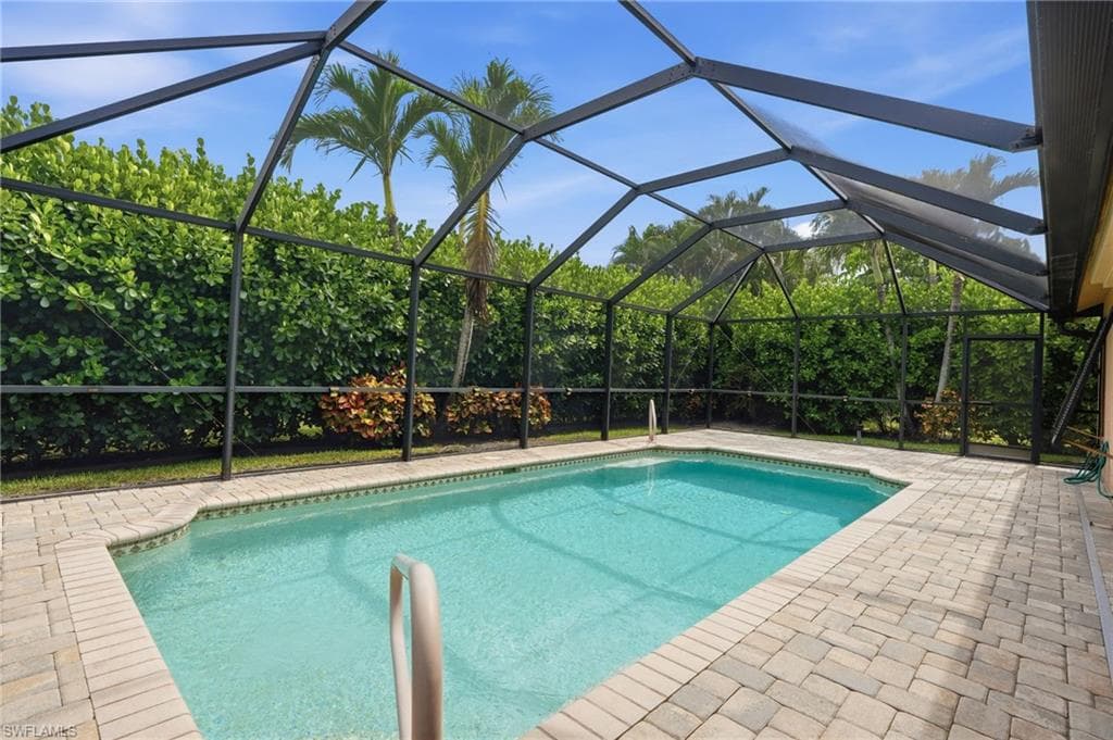8185 Breton CIR-29