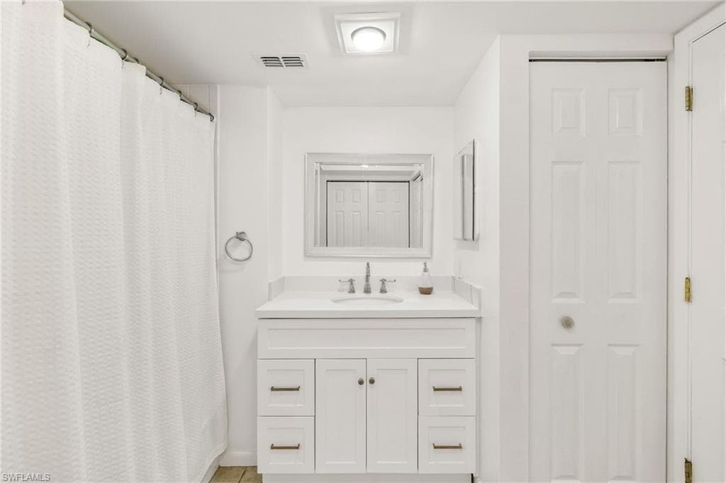 6645 Estero BLVD 305-17