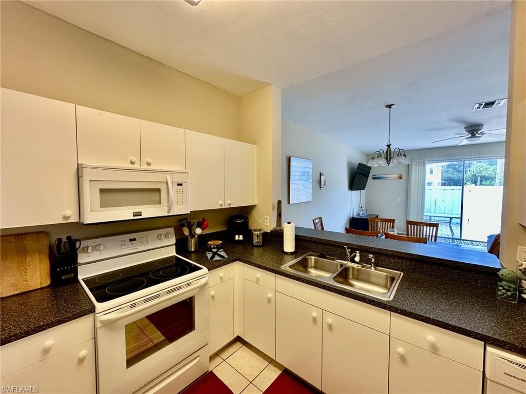 3605 Cedar Oak DR 106-9