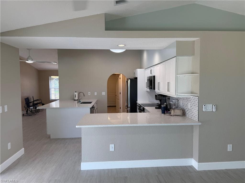 11574 Royal Tee CIR W-4