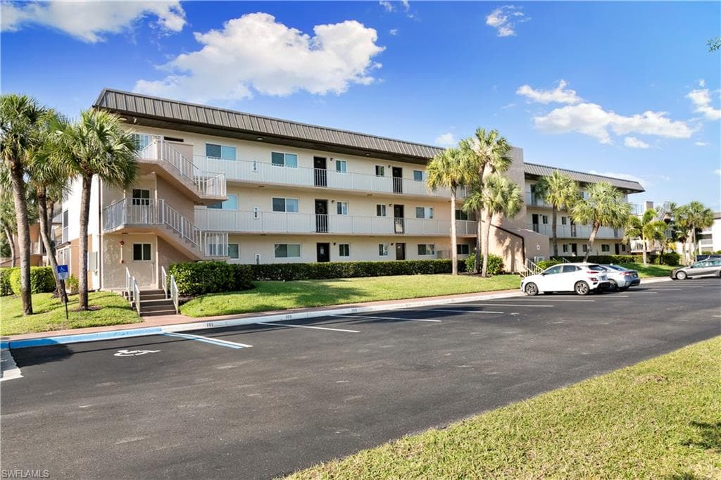 1008 Manatee RD G103-22