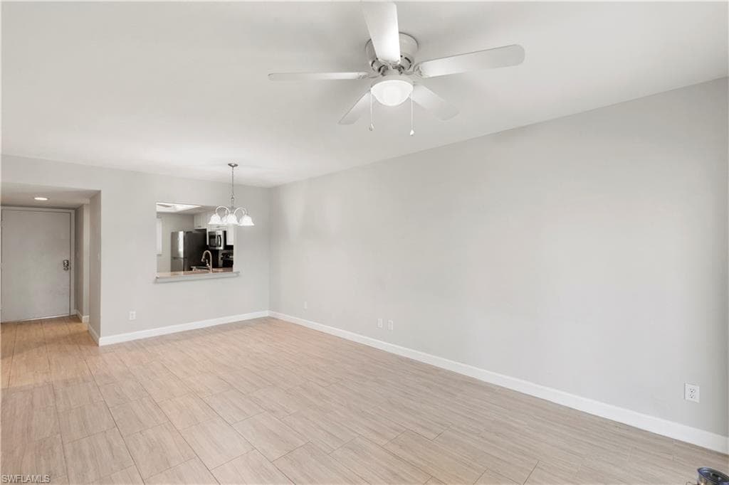 1008 Manatee RD G103-7