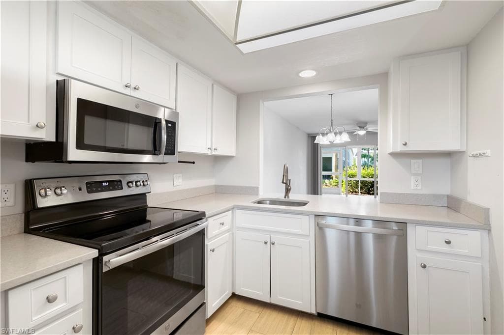 1008 Manatee RD G103-5