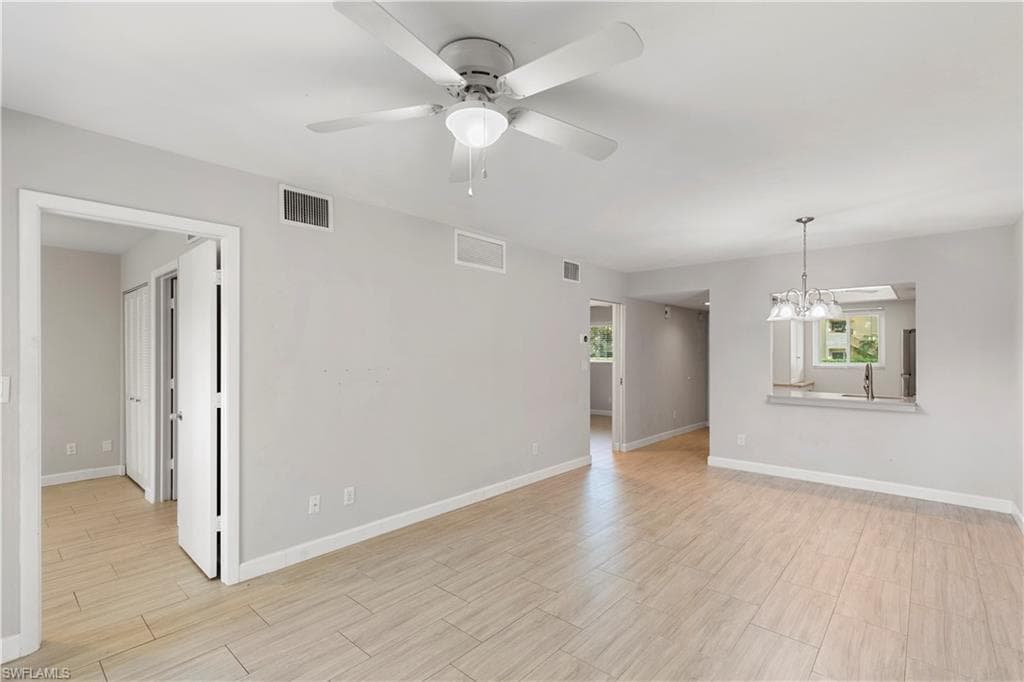 1008 Manatee RD G103-8