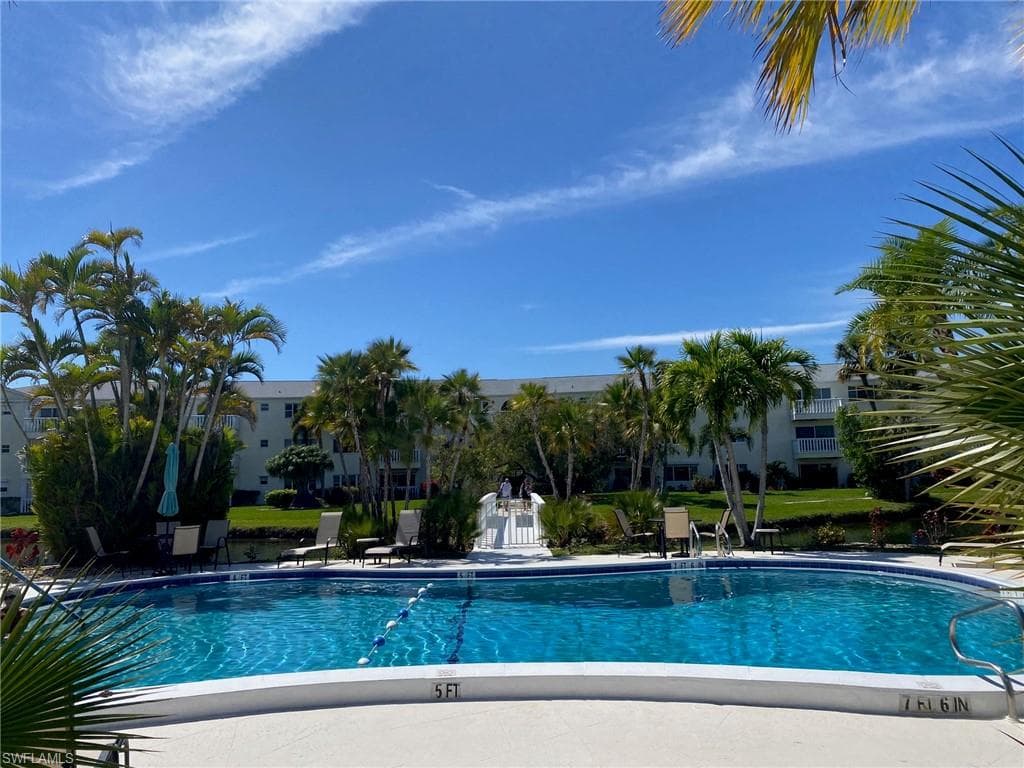 13520 Stratford Place CIR-6