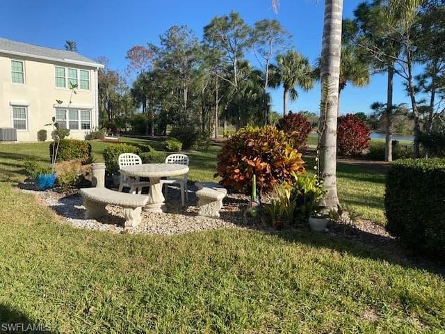 13520 Stratford Place CIR-7