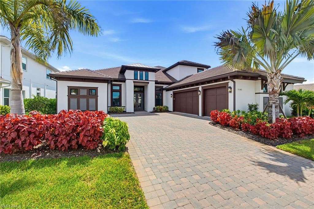 15382 Turin DR-1