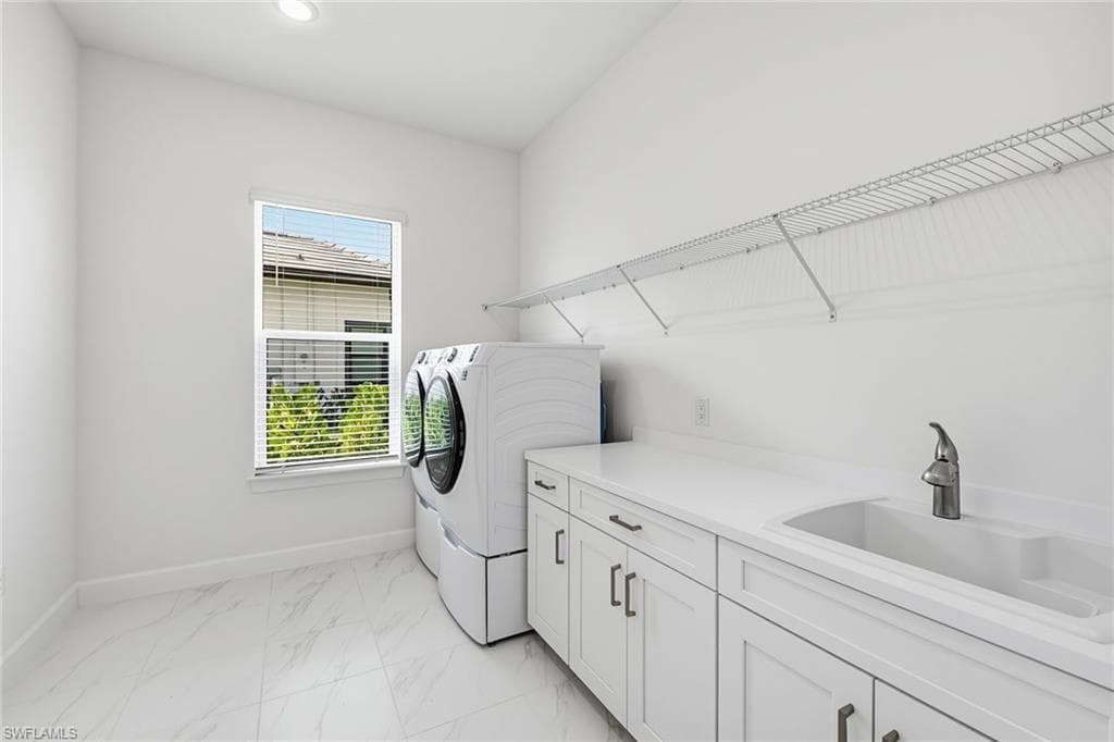 15382 Turin DR-24