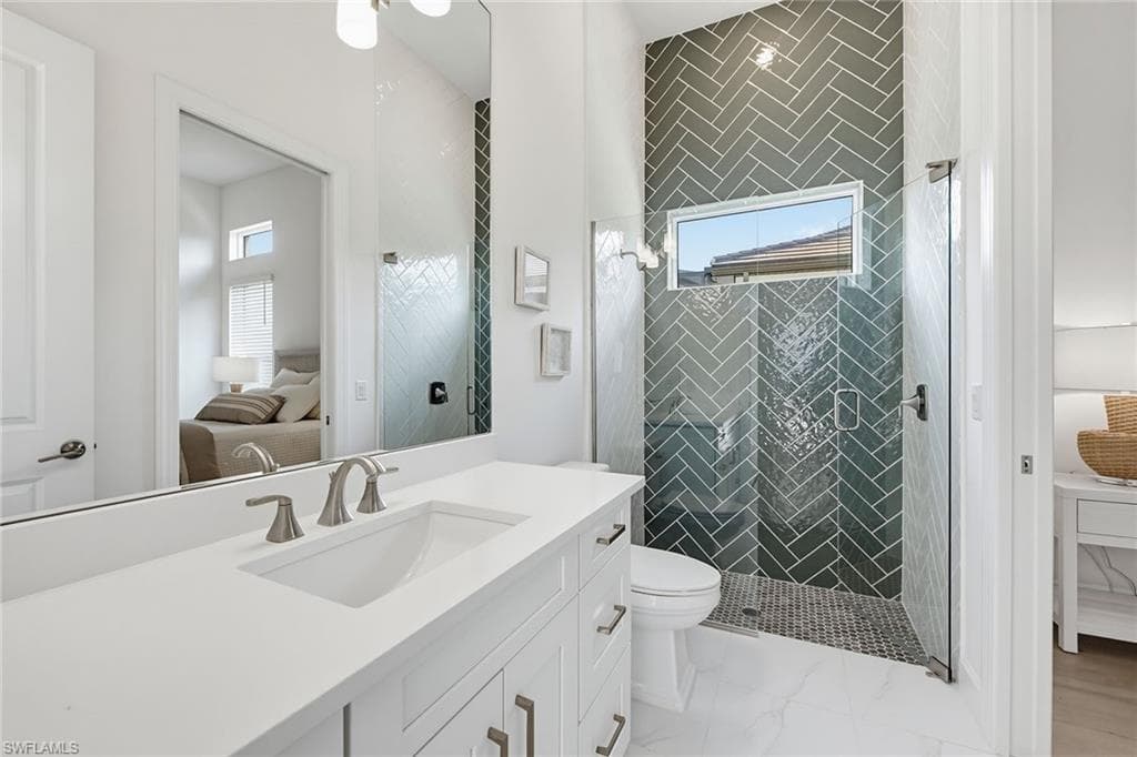 15382 Turin DR-19