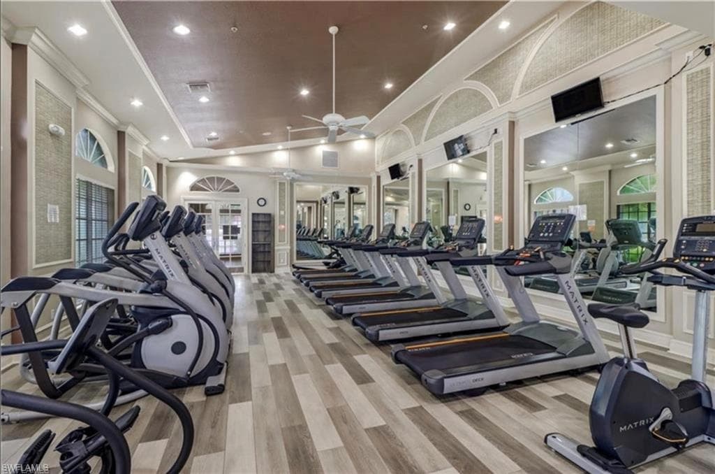 9044 Springview LOOP-46