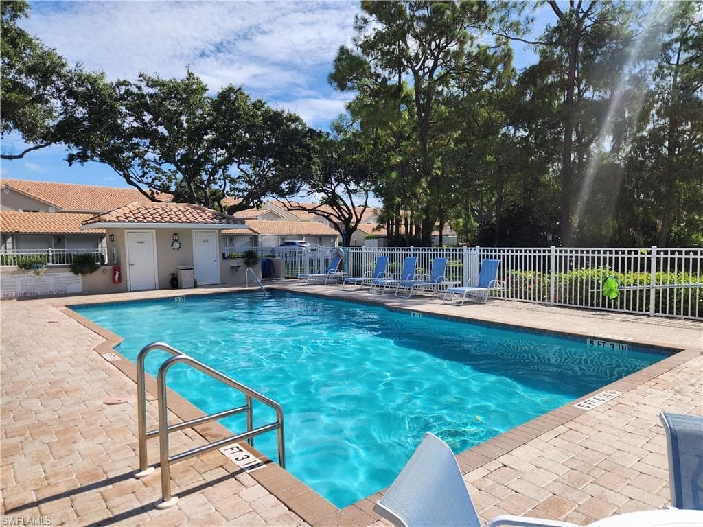 5928 Cranbrook WAY D202-23