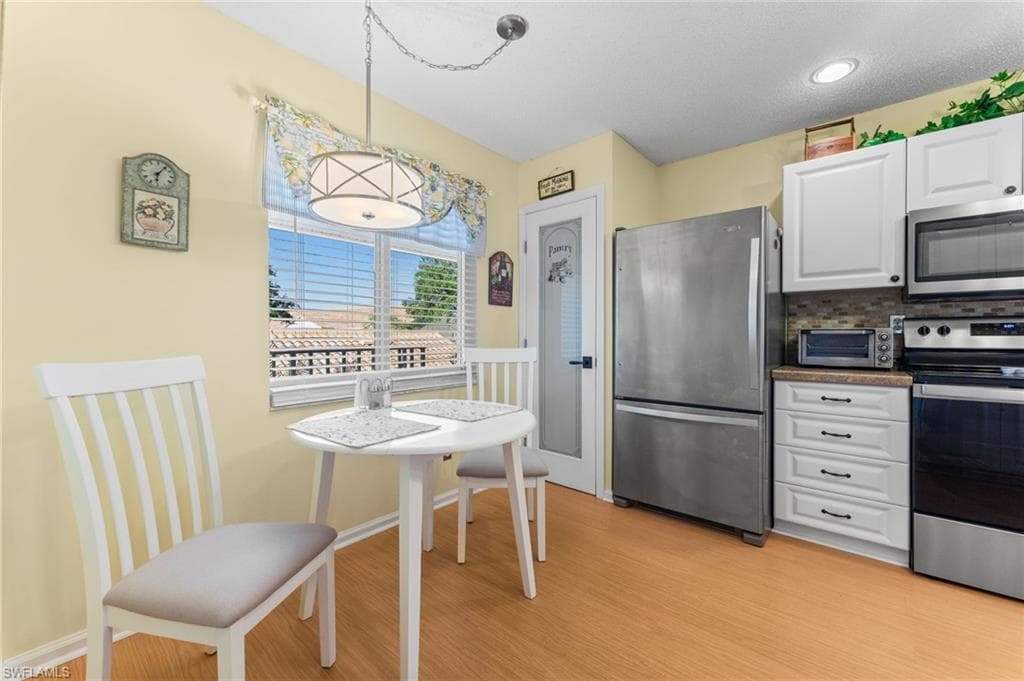 5928 Cranbrook WAY D202-12