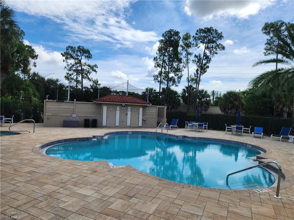 5928 Cranbrook WAY D202-33
