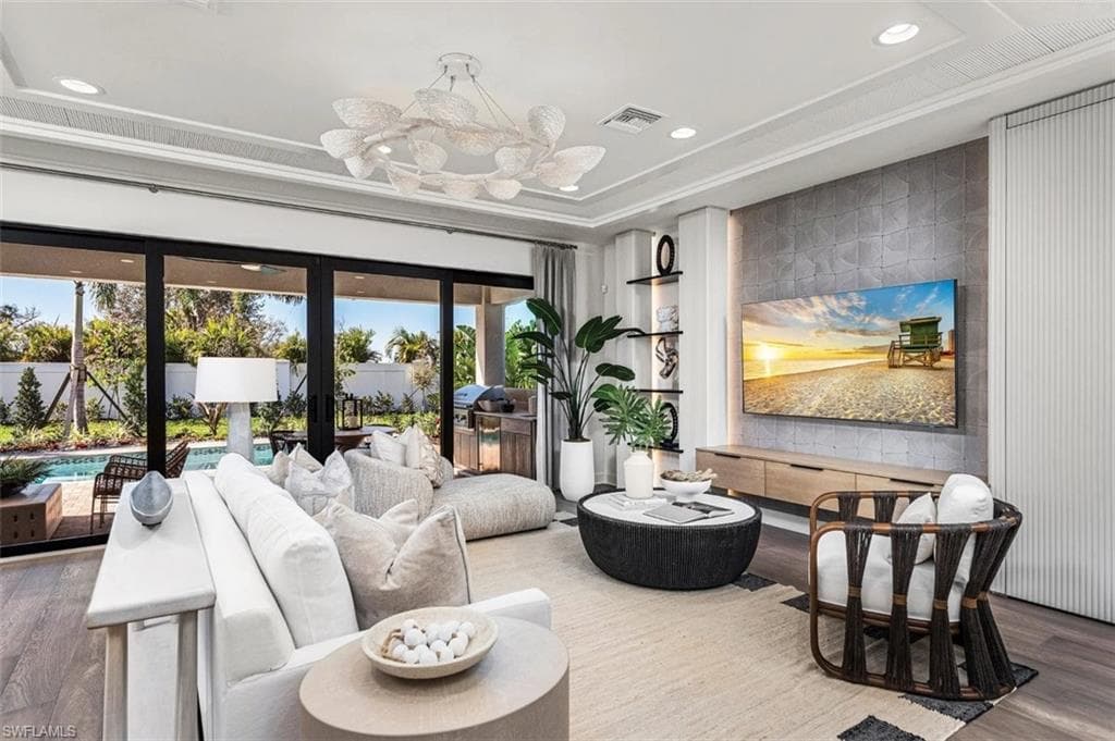 3783 Gilmores PL-5