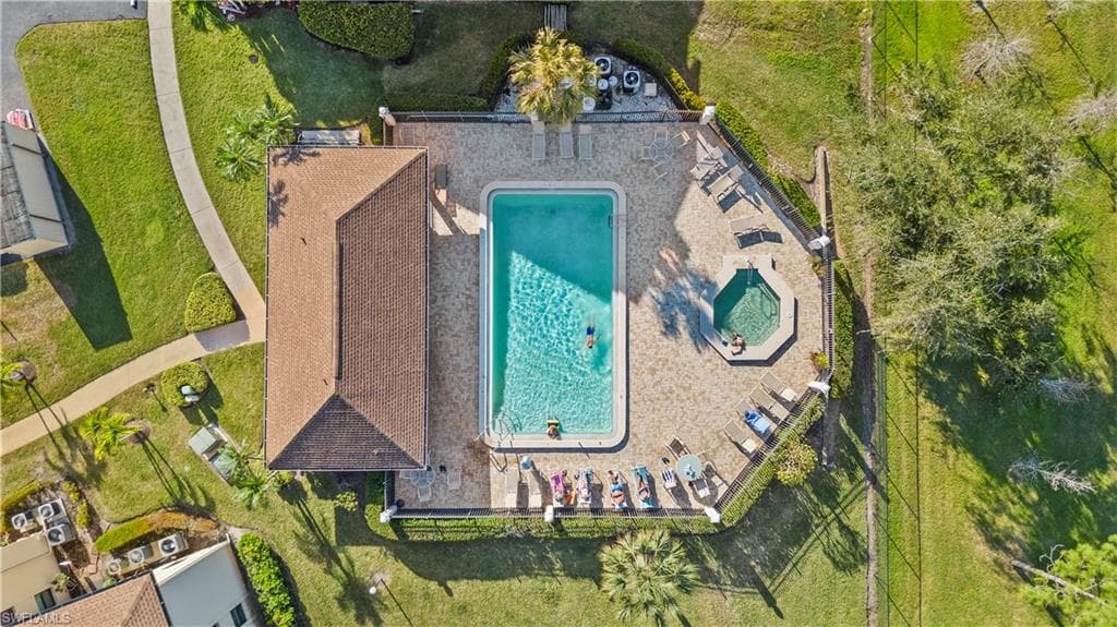 8565 Charter Club CIR 6-36
