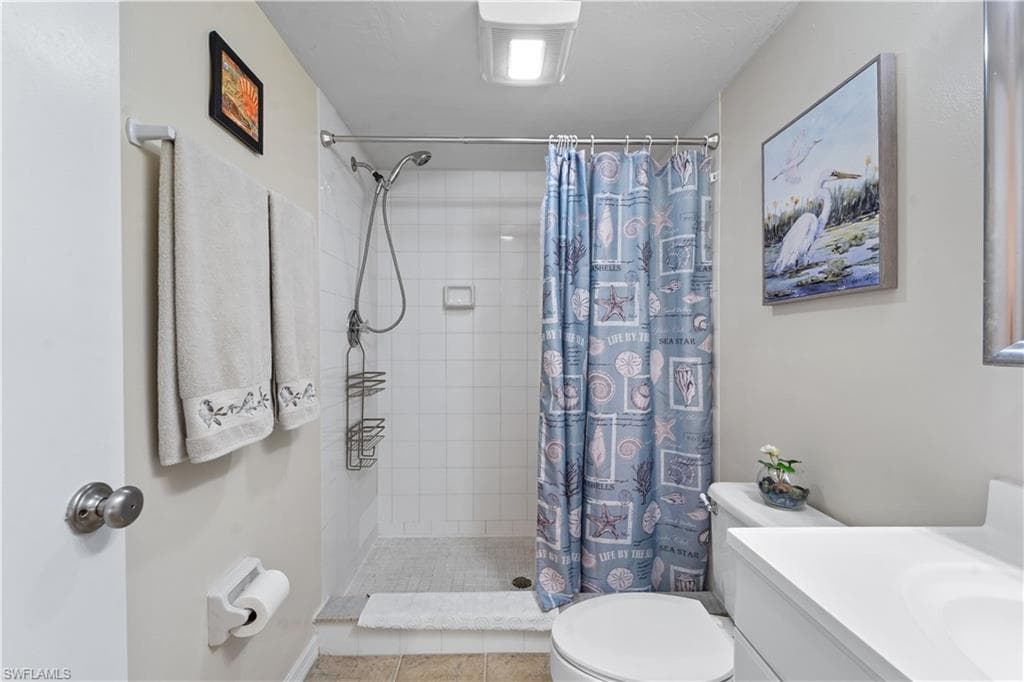 8565 Charter Club CIR 6-18