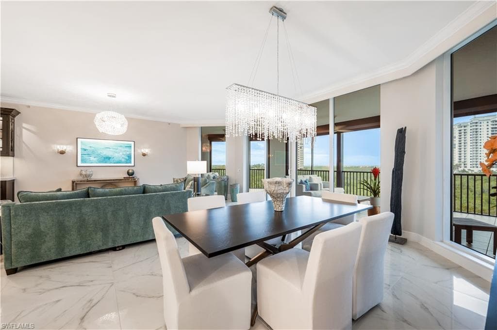 24031 Via Castella DR 1403-7