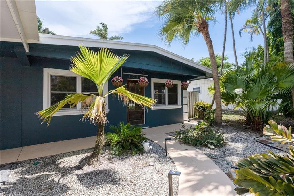 1248 Frank Whiteman BLVD-1