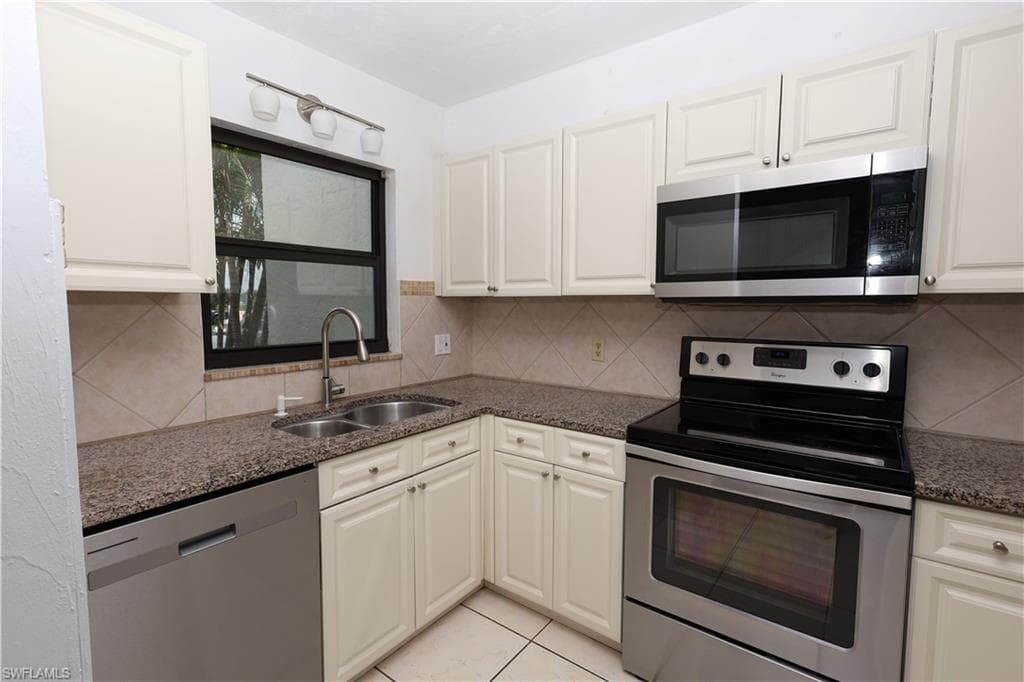 26510 Southern Pines DR 102-10
