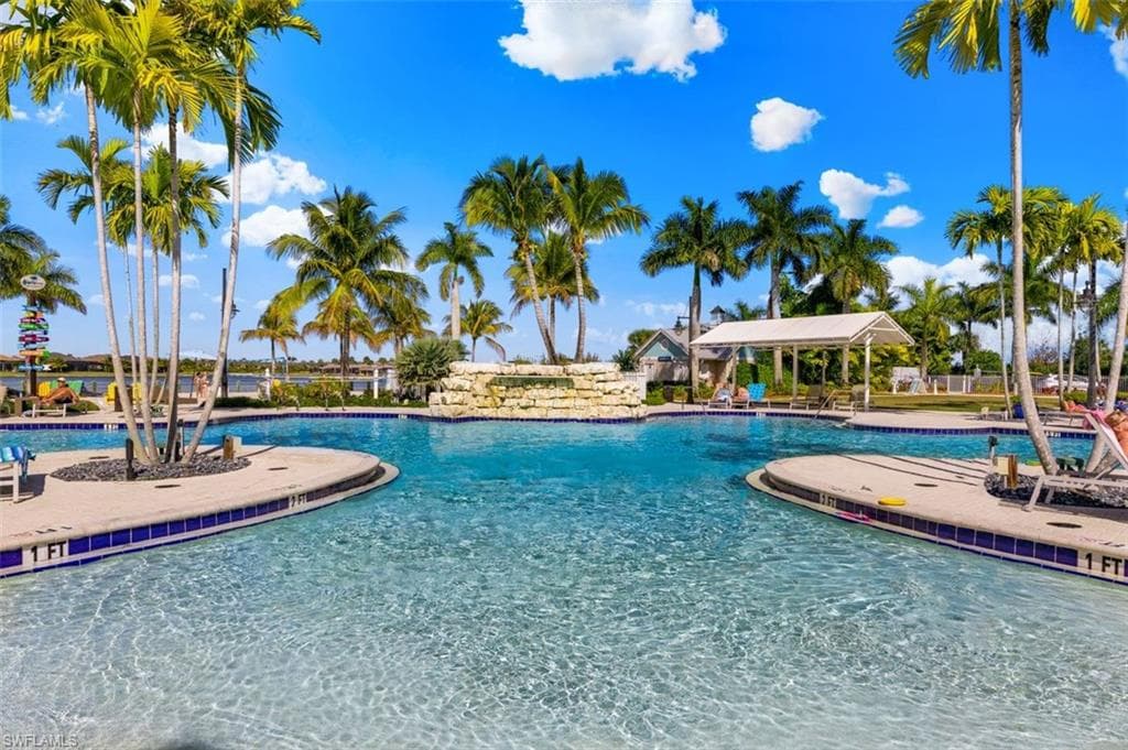 14567 Edgewater CIR-36