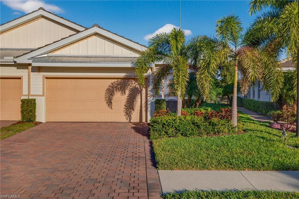 14567 Edgewater CIR-1
