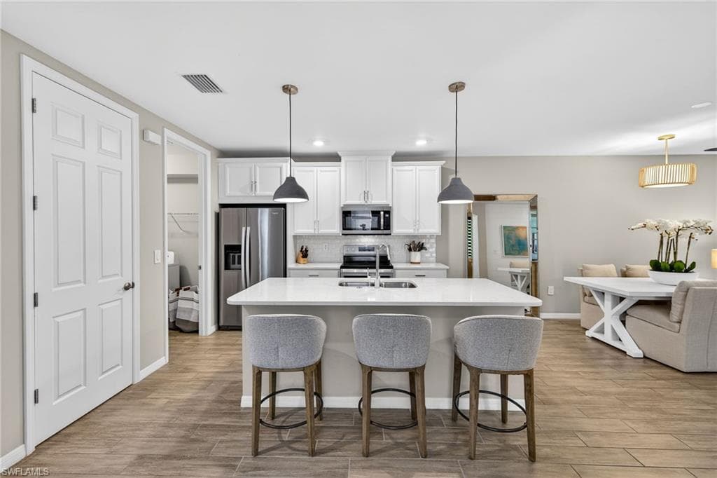14567 Edgewater CIR-8