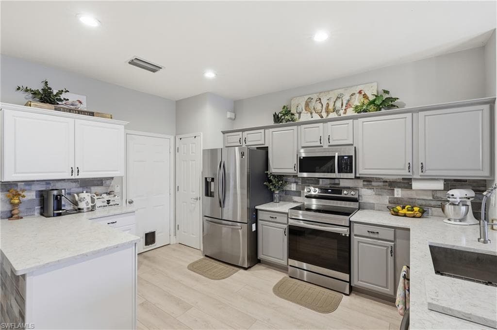 15950 Marcello CIR 247-5