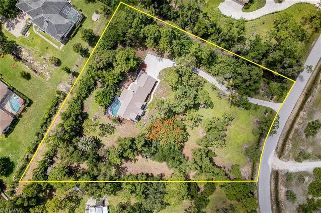 15180 Briar Ridge CIR-9