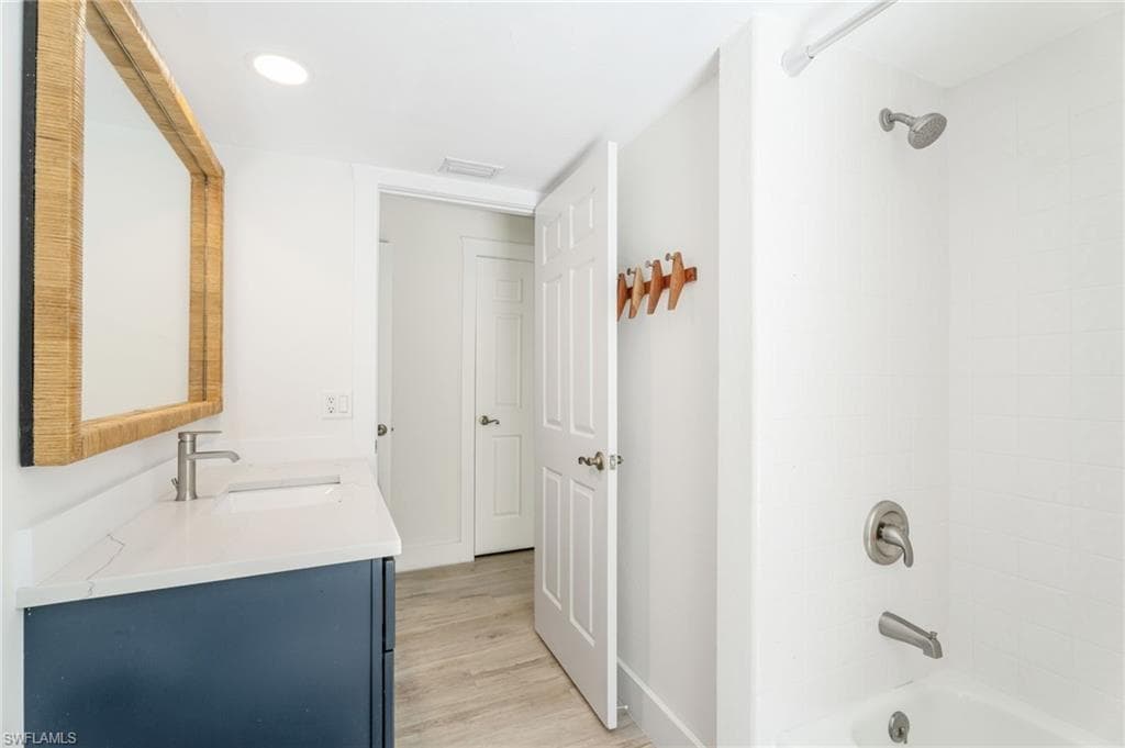 15180 Briar Ridge CIR-24