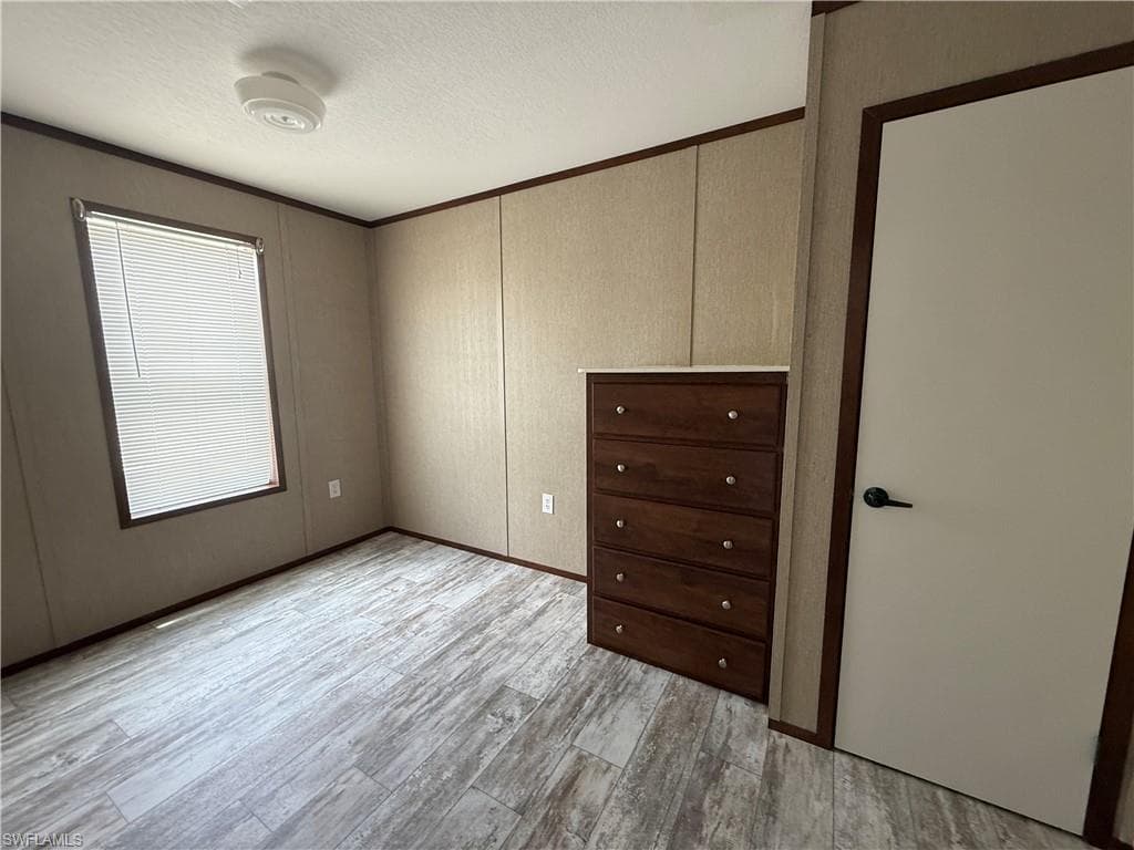 12120 Cactus DR-11