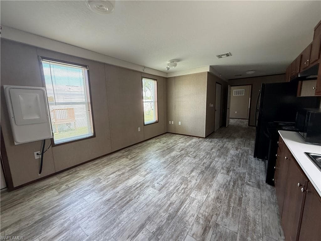 12120 Cactus DR-4