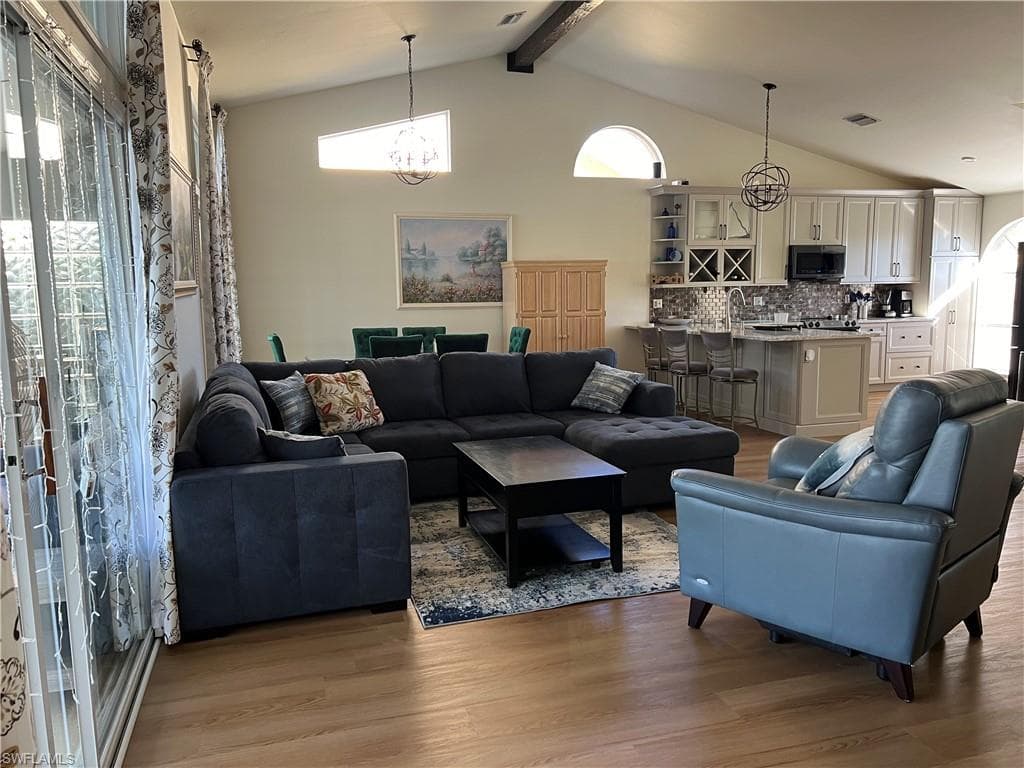 816 Belville BLVD-8