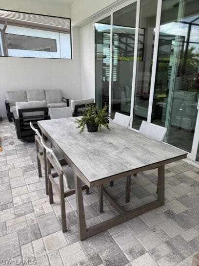 3725 Sapphire Cove CIR E-12