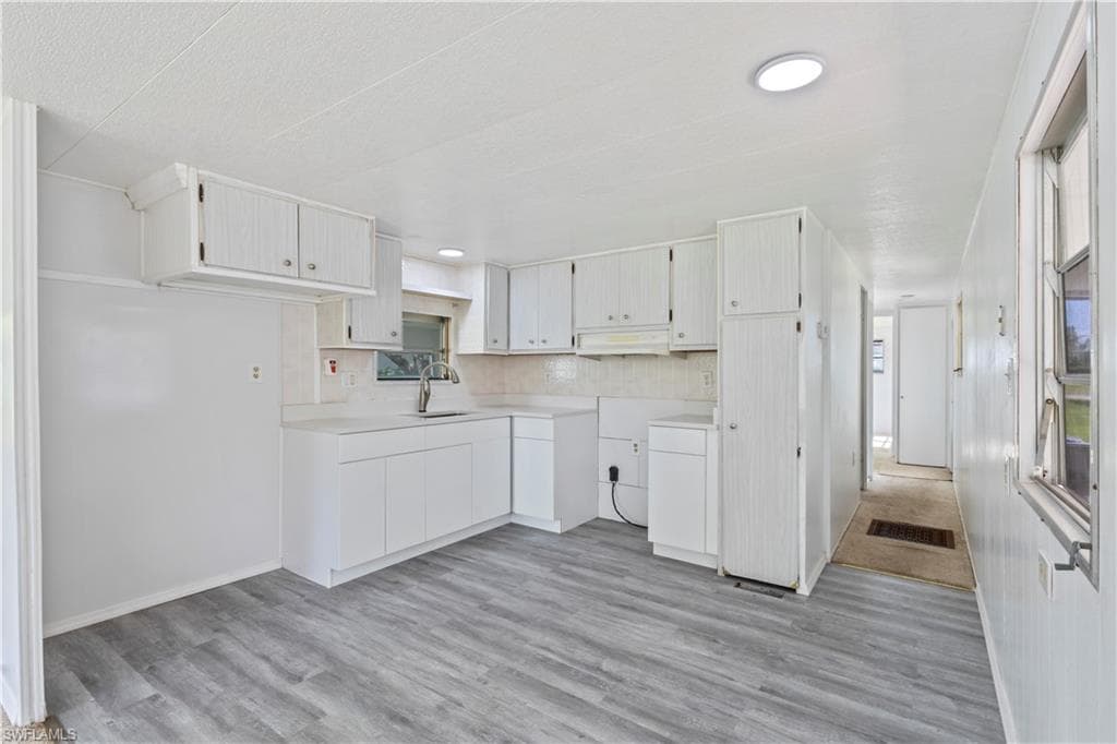 510 Menton LN-5