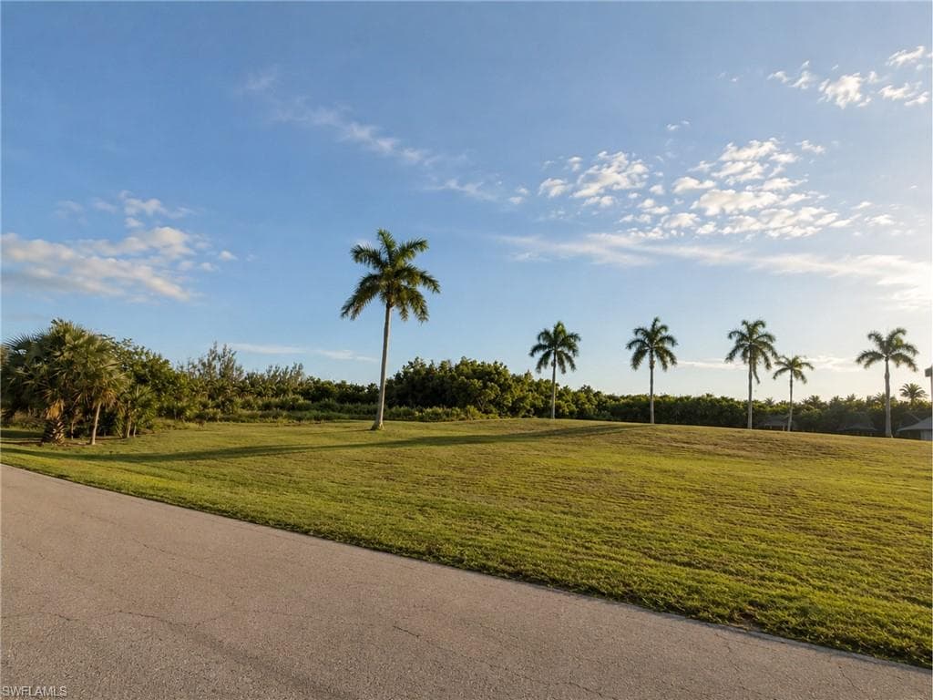 7655 Barrancas AVE-26