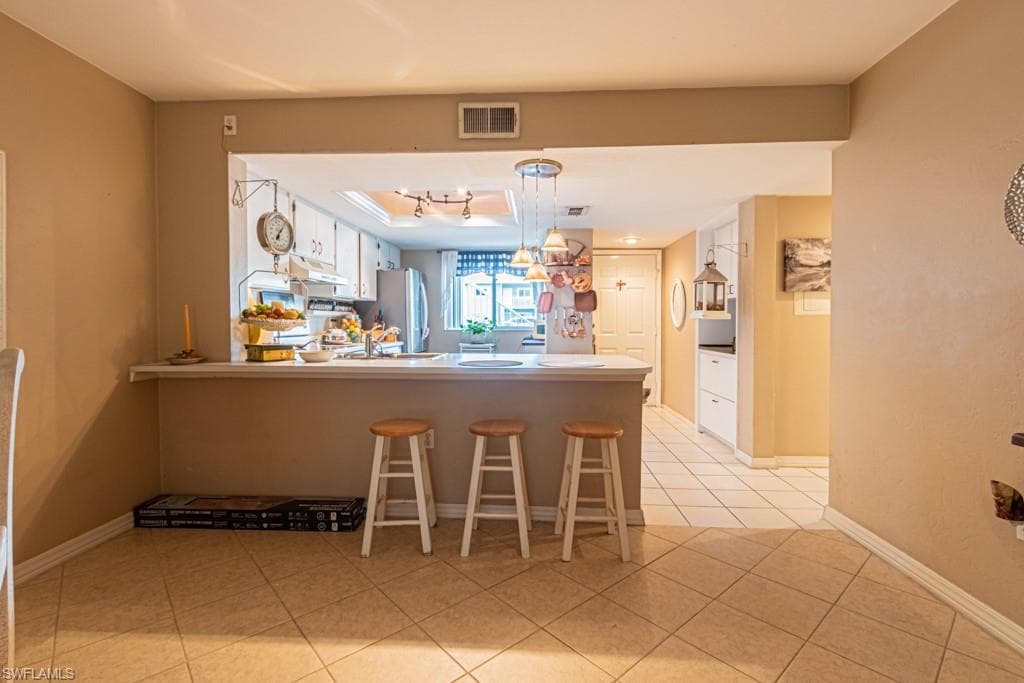 130 Cypress WAY E 1-23