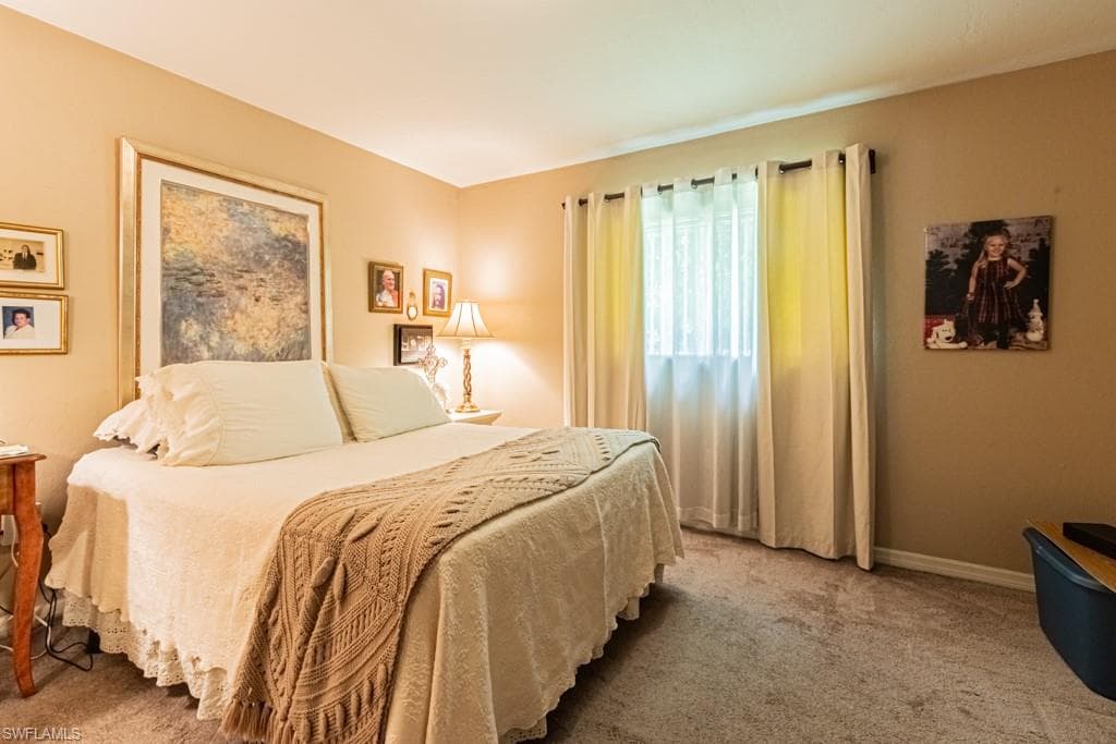130 Cypress WAY E 1-30