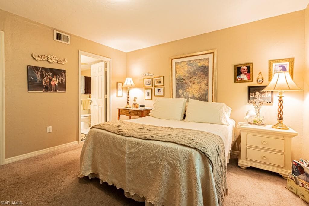 130 Cypress WAY E 1-33