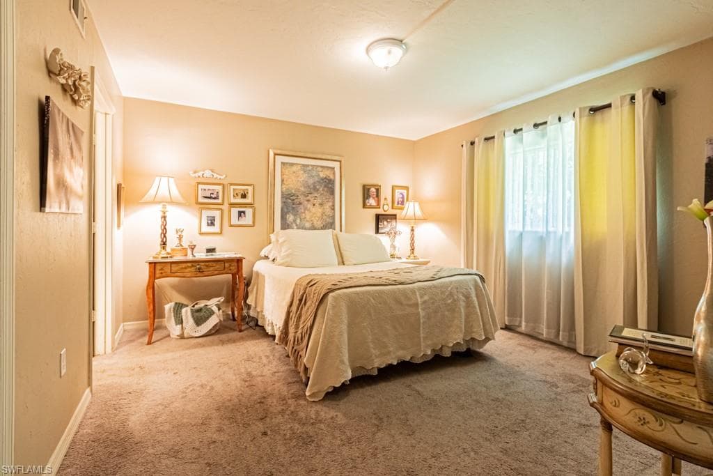 130 Cypress WAY E 1-4
