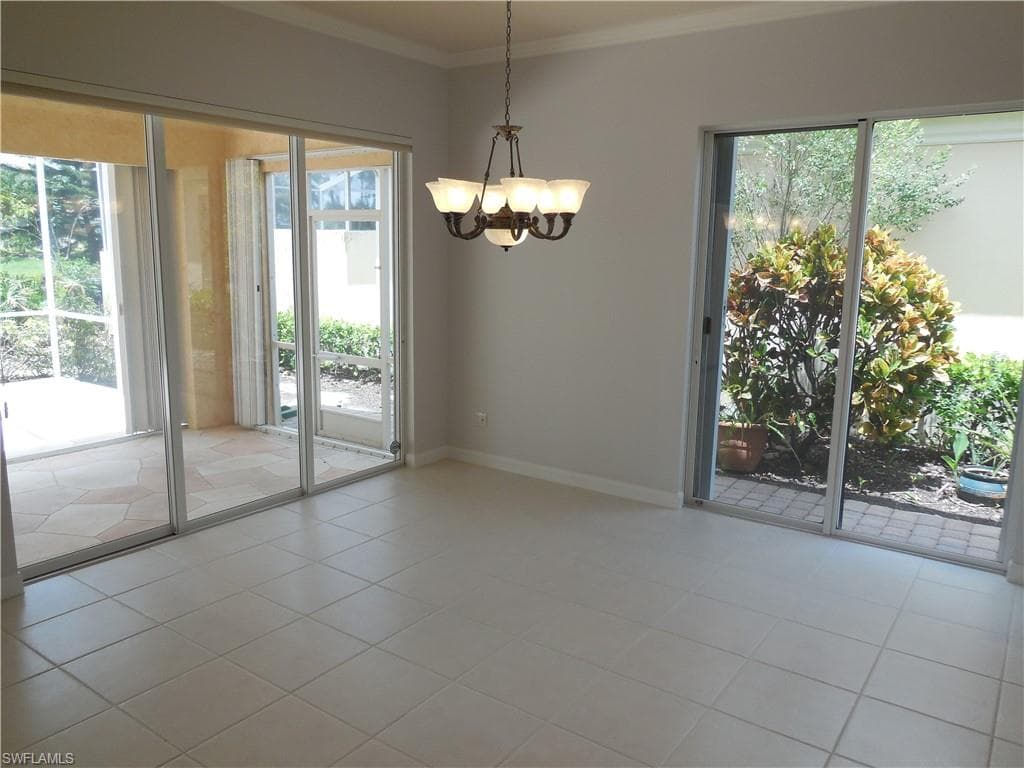 5299 Hawkesbury WAY-6